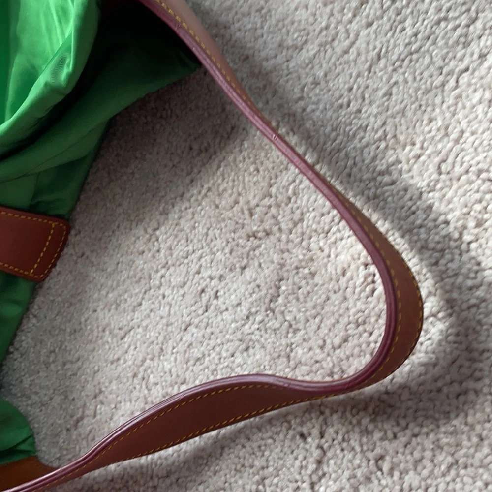 Dooney & Bourke Green and Brown Shoulder Bag - Picture 9 of 13